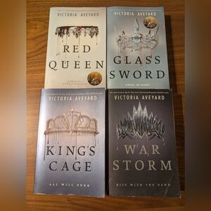Red Queen Book Series